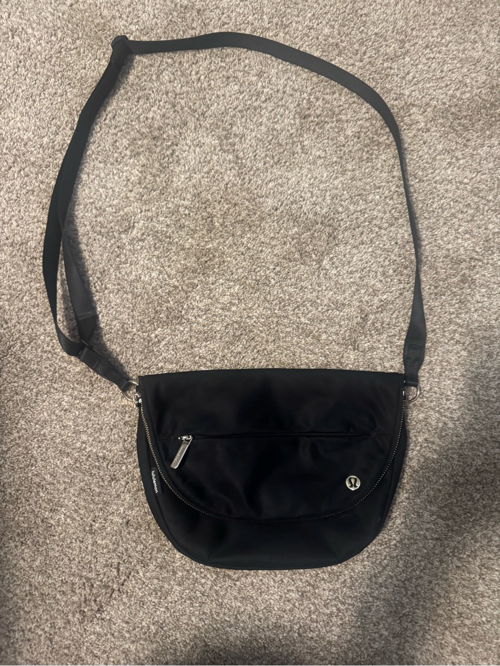 lululemon All Night Festival Bag 5L